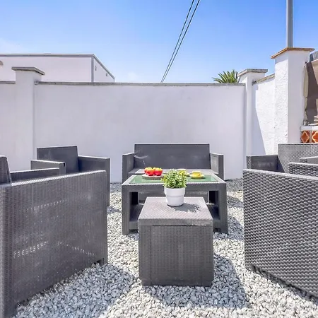 Holiday Montsia By Interhome * Росас